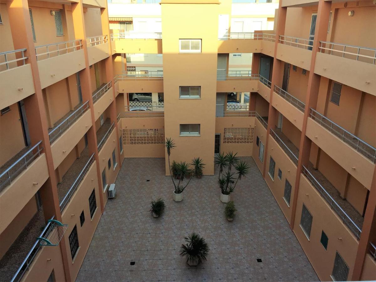 Beachfront And Peaceful Apartment Mareny Barraquetas Luaran gambar